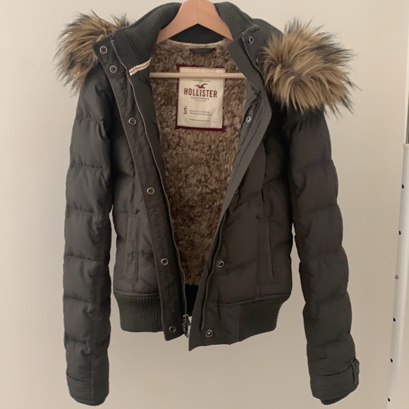 Women’s Jacket - Picture 4 of 6